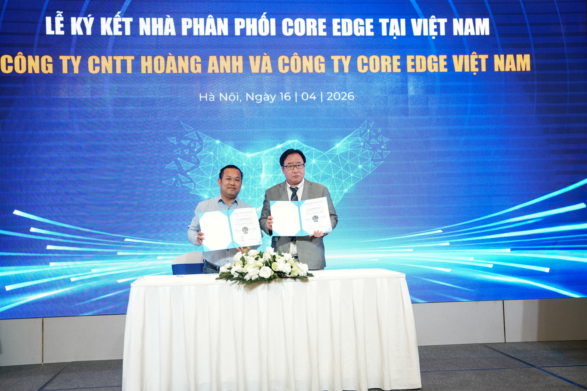Công ty CNTT Hoàng Anh là nhà phân phối chính thức tại Việt Nam